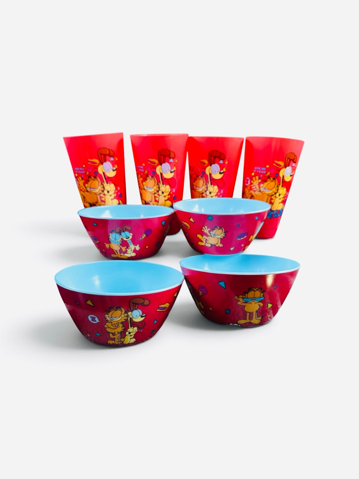 FULL Garfield dinnerware 4 cereal Melamine Bowls plus 4, 32oz CUPS XL - Garfield & Marks