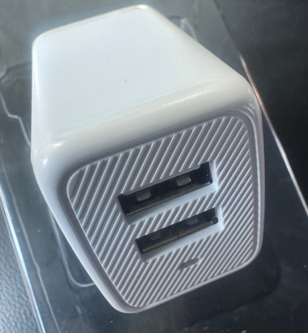 Dual USB Wall Charger 3.1 Amp Charge 2 Devices