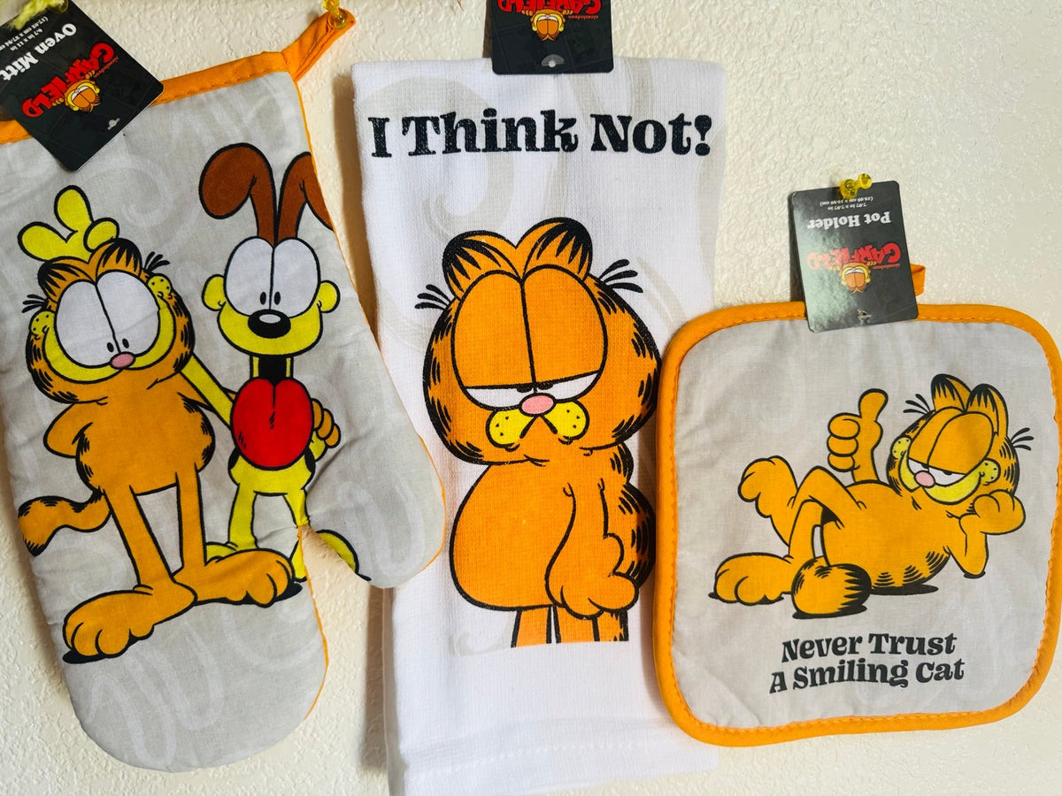 Garfield Oven Mitt and Pot Holder Set - Nickelodeon